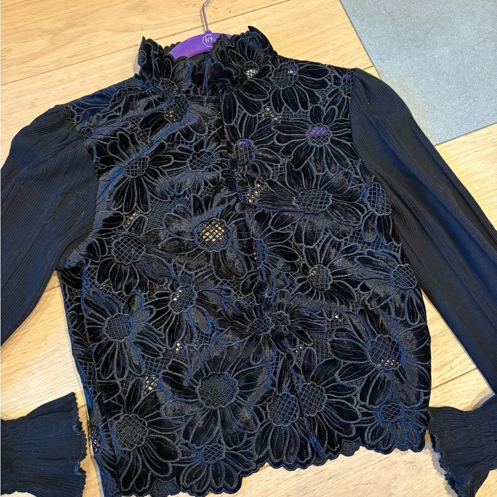 Sandro May Floral Guipure Velvet Lace Mock Neck Blouse - Picture 5 of 9